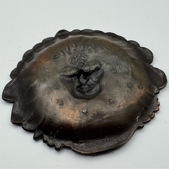 Vintage K & O Native American  Indian Chief Head  Pin Tray Ash Tray Metal - Picture 7 of 8